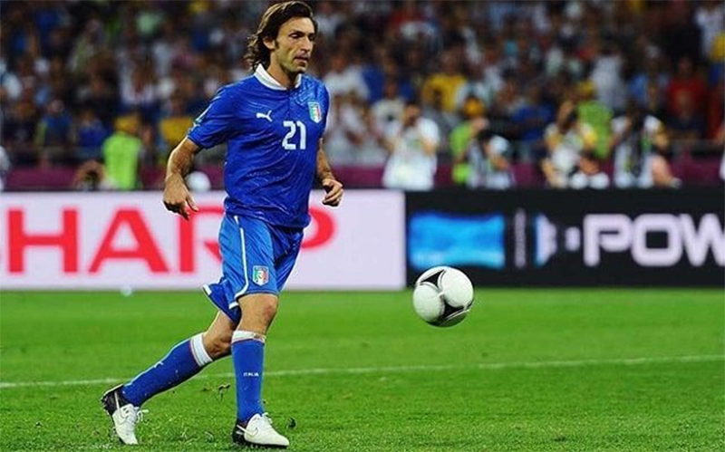 Hình ảnh về tiền vệ Andrea Pirlo